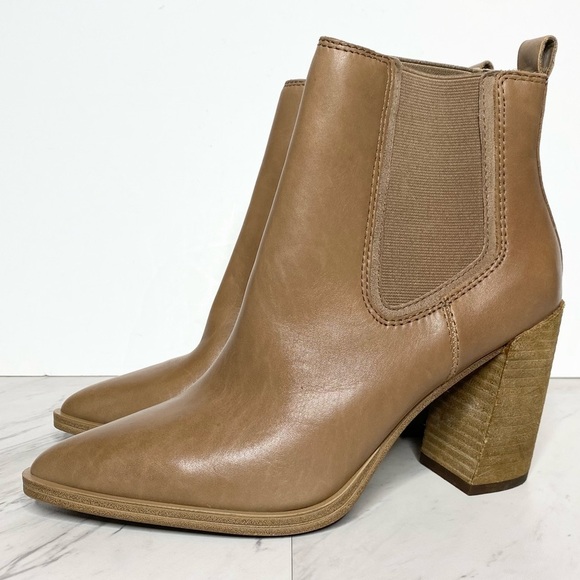 Vince Camuto Ratony Tan Leather Heeled Bootie 8 1/2 M - Picture 1 of 14